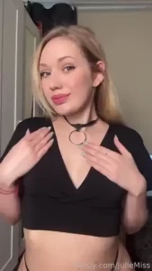 I yearn for the sensation of your tongue on my clit the rhythmic part 2