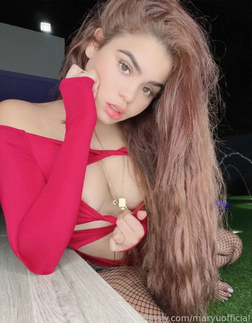 Let me be your naughty little secret fyp blonde sexting milf pussy 