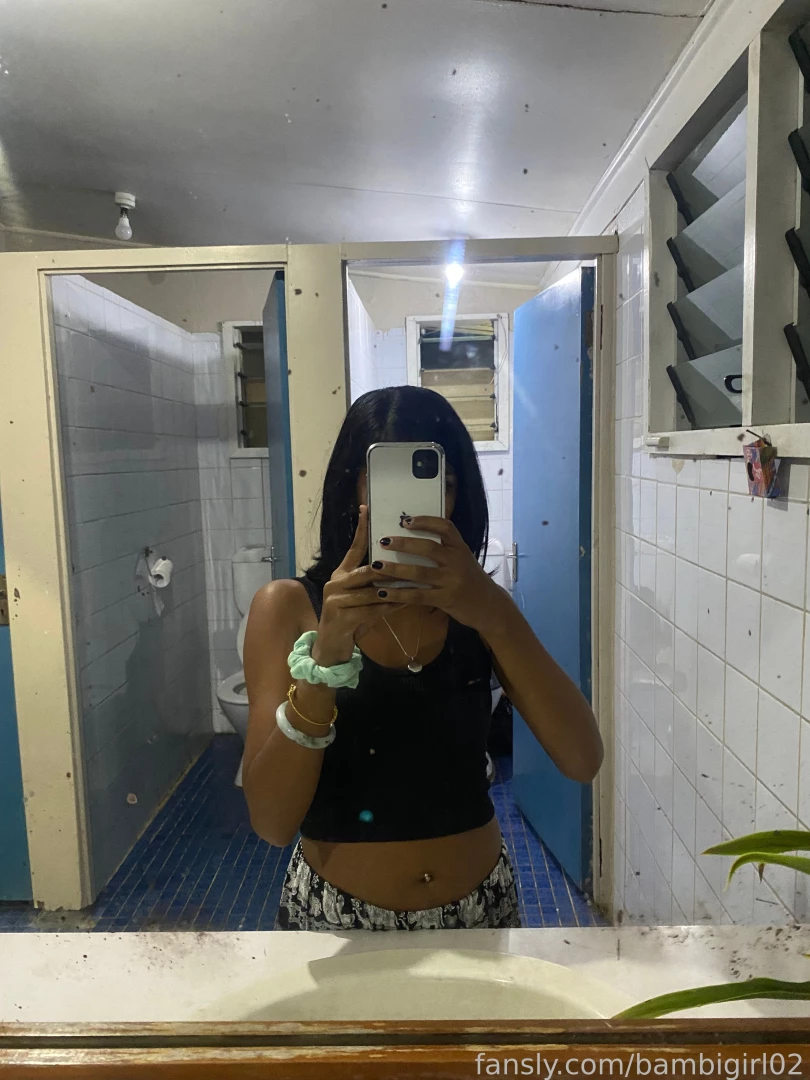 At the local pub i ve been a good girl and only had a beer and some part 1 