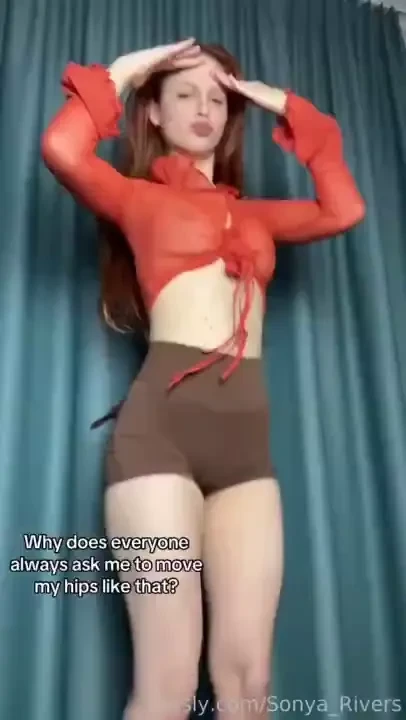 Maybe i know how to make it look good bigboobs ginger fyp curvy dance 