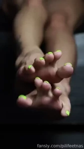 I m online for calls amp customs dm me fyp foryoupage feet foot