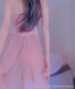 Love putting on a show for daddy like this -