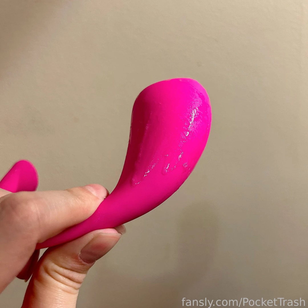 A lil late but here is the aftermath of stream yesterday got two toys 