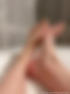 I m gonna miss this nail colour but excited to get another pedicure
