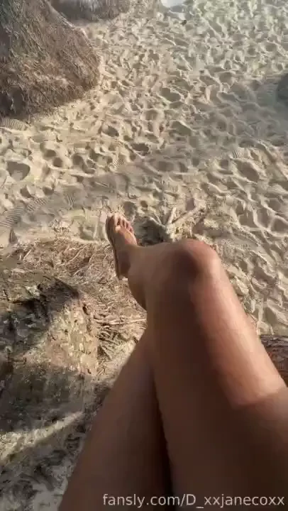 Ladyboy wants to have sex with you on the beach legs tease shemale 