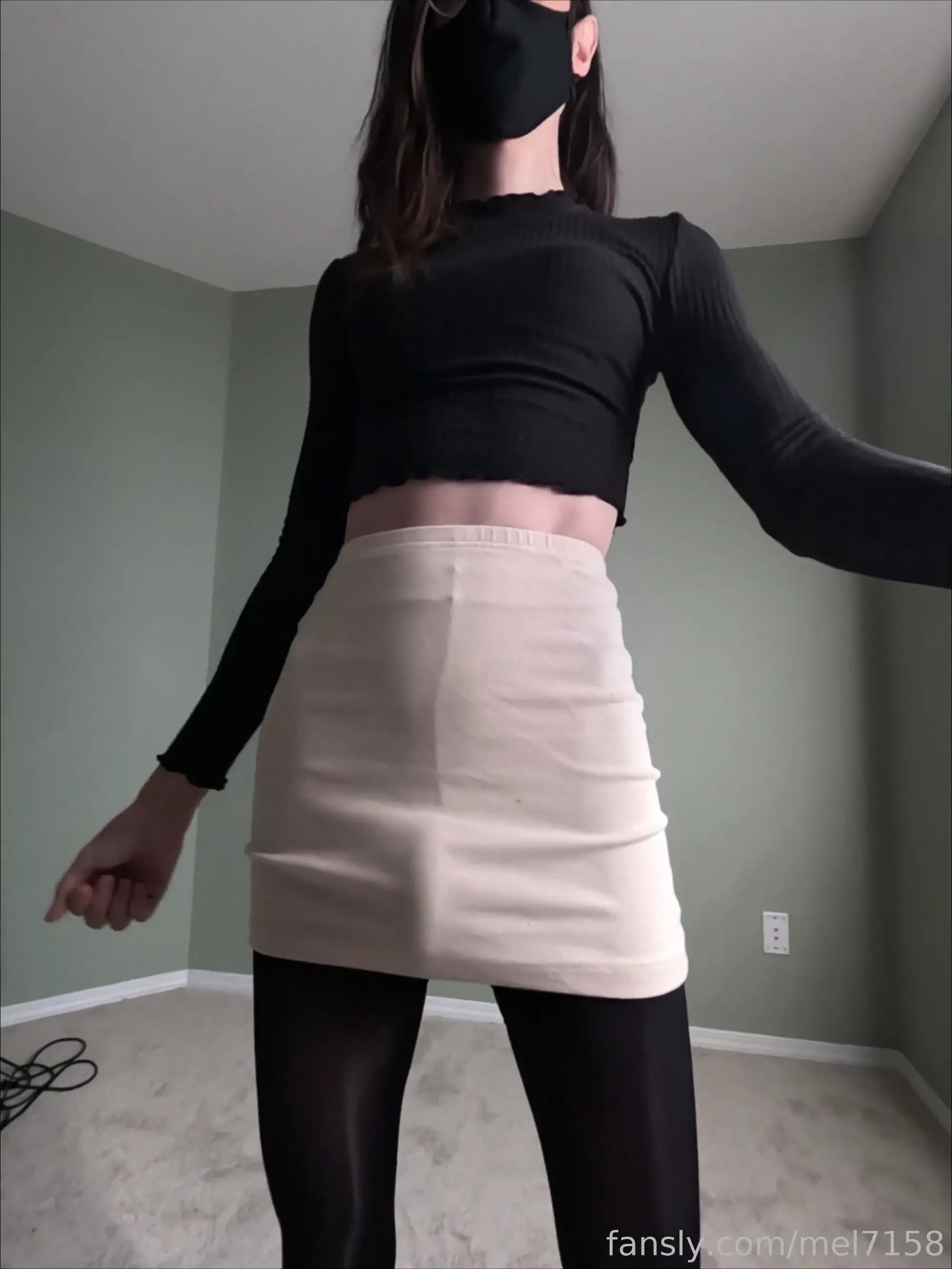 Your new gf teasing you with her tight skirt and big cock reveals 