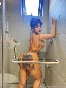 Before a good fuck a shower come i m waiting for you