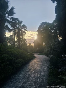 I am in love with nature and i know i have to rest but i ve already