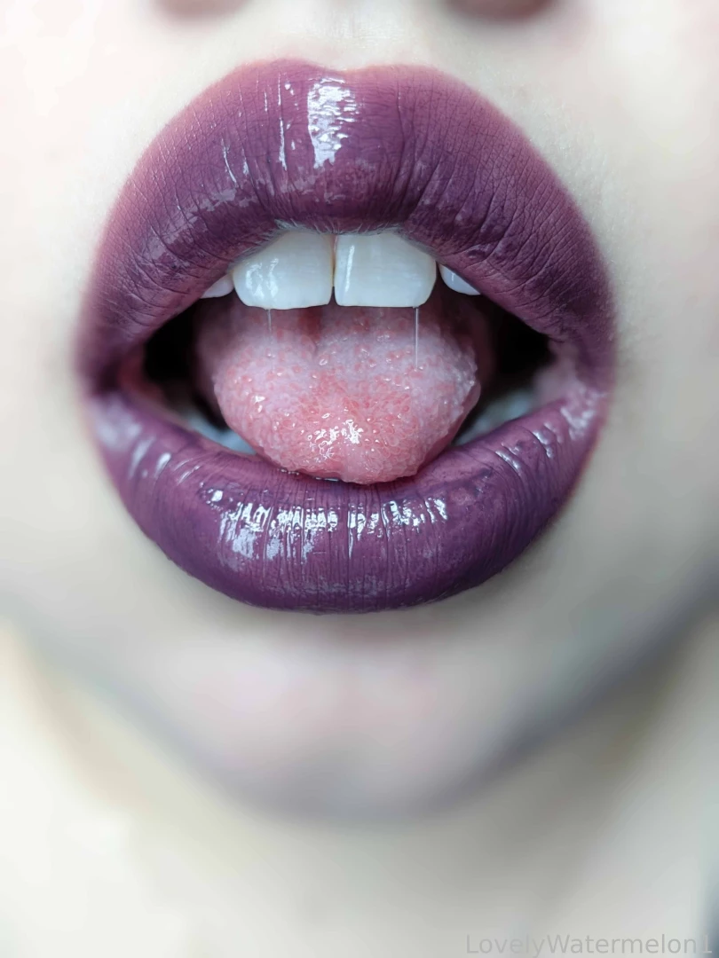 A moody purple to start the new year off love the sort of grunge look 