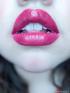Creamy bold kisses are always the best they leave the best stains and