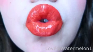 Mmmmm how i love oranges want a taste i promise it s more sweet than