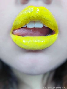 You re lookin awful cute watchin my lips sugar all shiny and yellow part 10