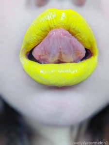 You re lookin awful cute watchin my lips sugar all shiny and yellow part 3