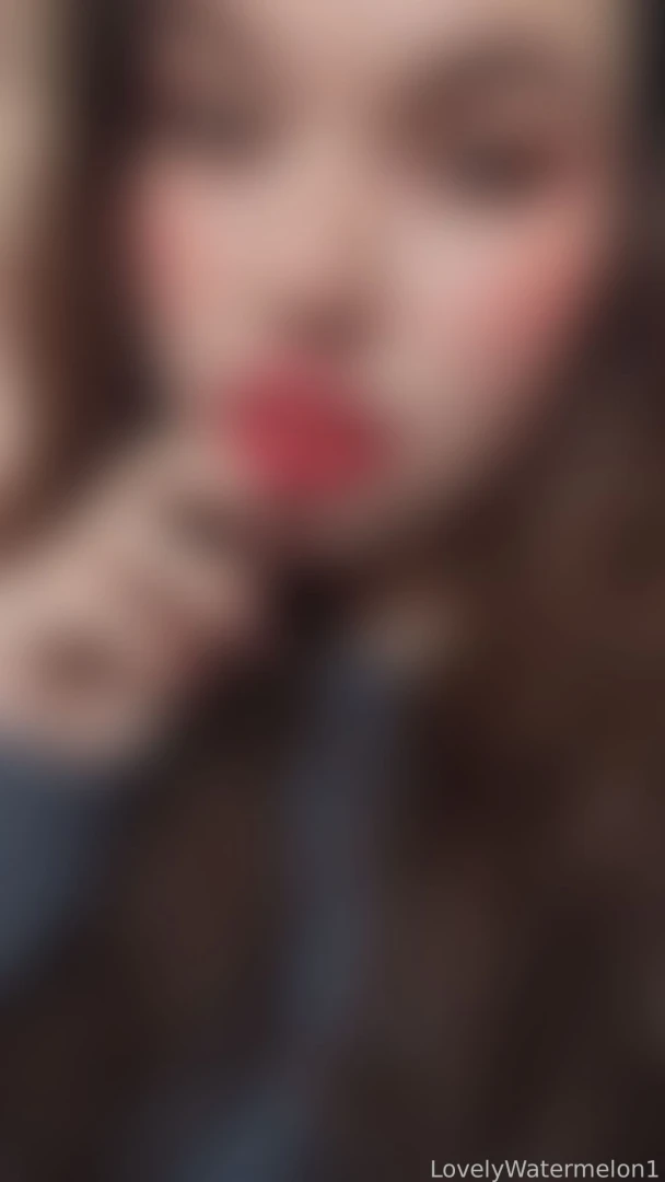 Howdy want a kiss xx fyp pov lipstickfetish lipstick lips lipgloss 