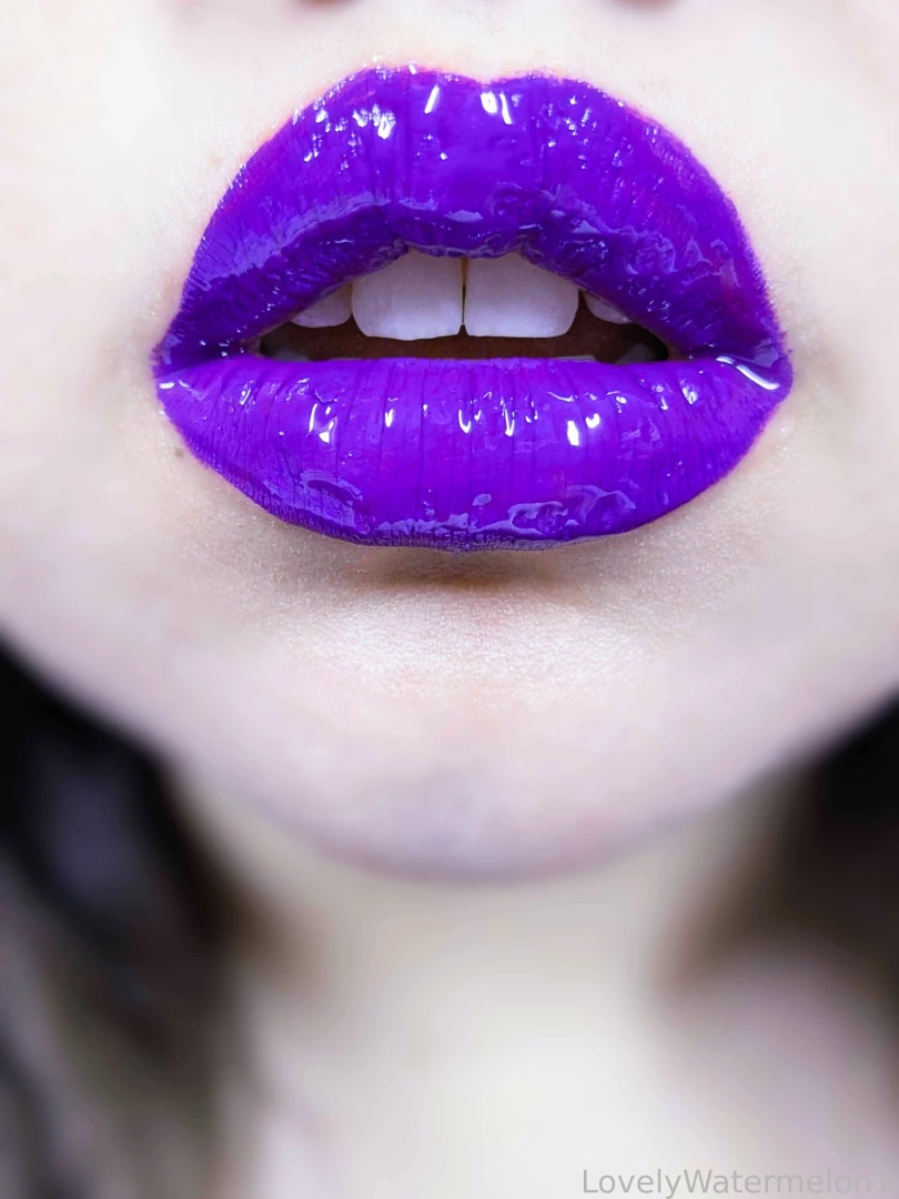 Bet you ve never seen lips this electric one look and you re hooked on part 8 