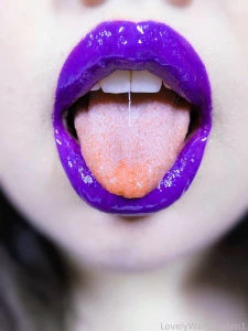 Bet you ve never seen lips this electric one look and you re hooked on part 10