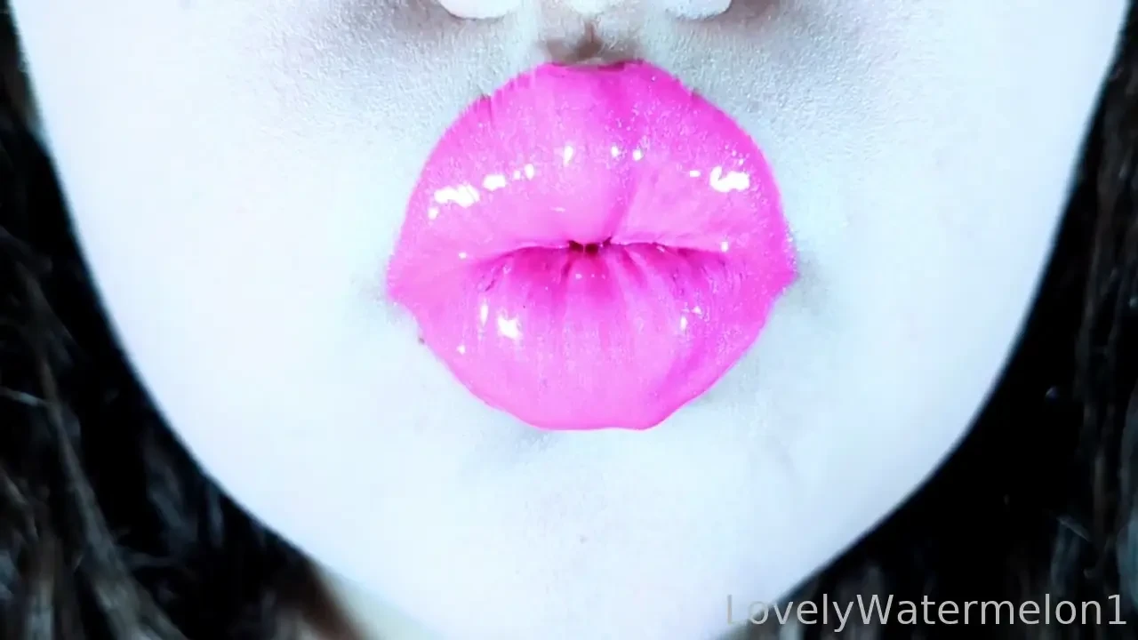 My lips are dripping in fairy fizz glossy like melted candy soft like 