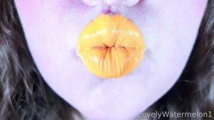 The sun is melting into the horizon and so are these lips such a soft