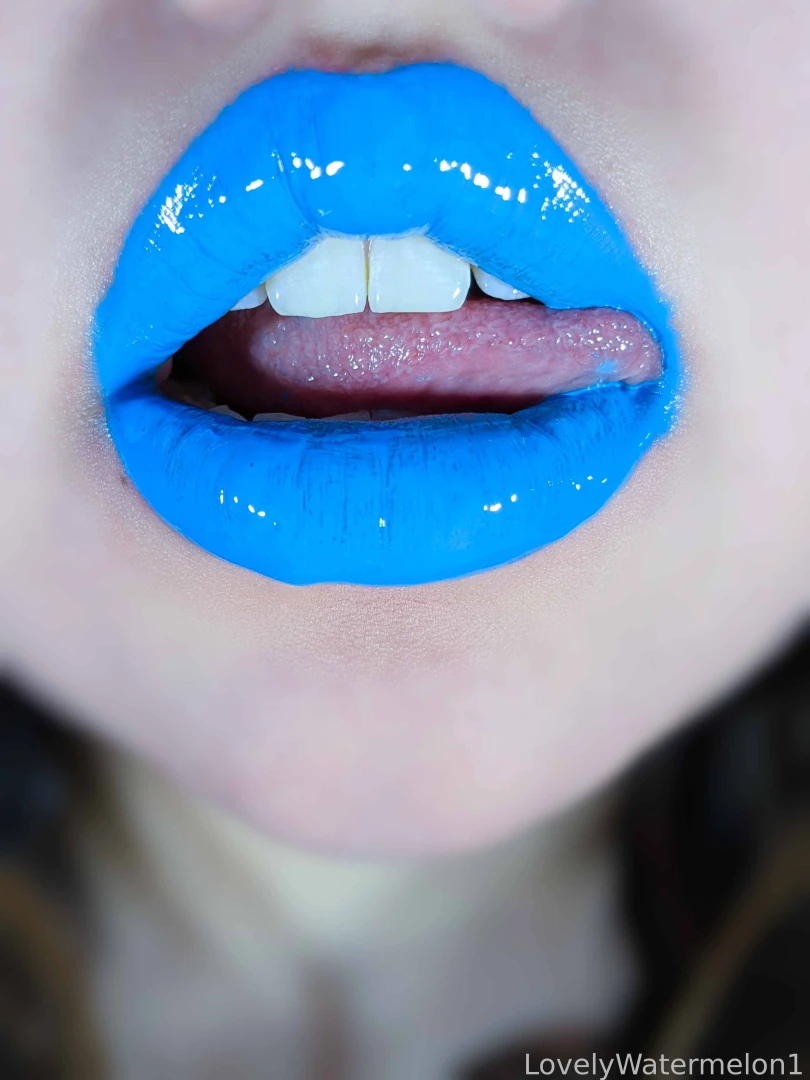 Let s be blue together and cheer up fyp lipstickfetish lipstick lips 