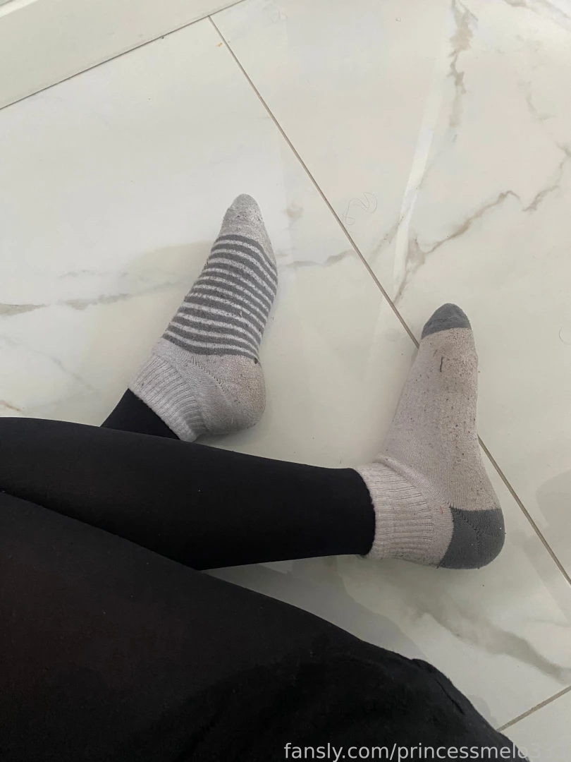Some dirty sock pics for you guys to drool over will be posting some part 2 