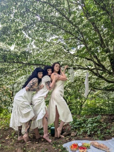 285240369031950336 part 4