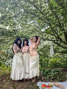 Tiffanyinnature took me and lucyluvs to this gorgeous park where we part 7