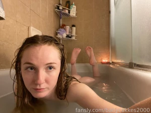 Butts and bare feet part 2