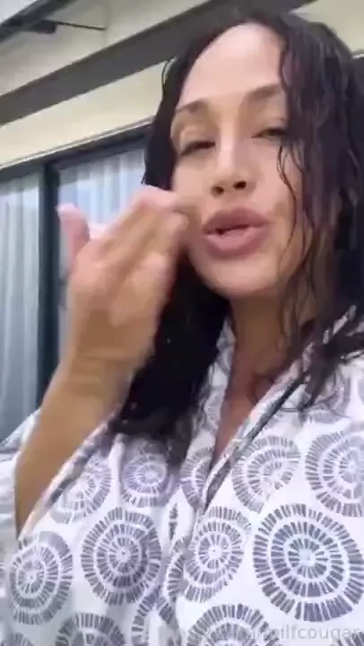 Mummy loves flashing for you outdoor outdoor public cruising beach 