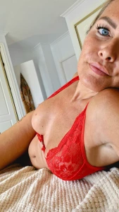 Kiss fuck or marry fyp blonde milf bigtits british wales welsh mom