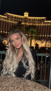 Baby leave a comment if you caught my air kiss