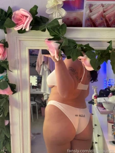 Front or back fridayyyyyyyy tell me which is ur fav fyp curvy chubby
