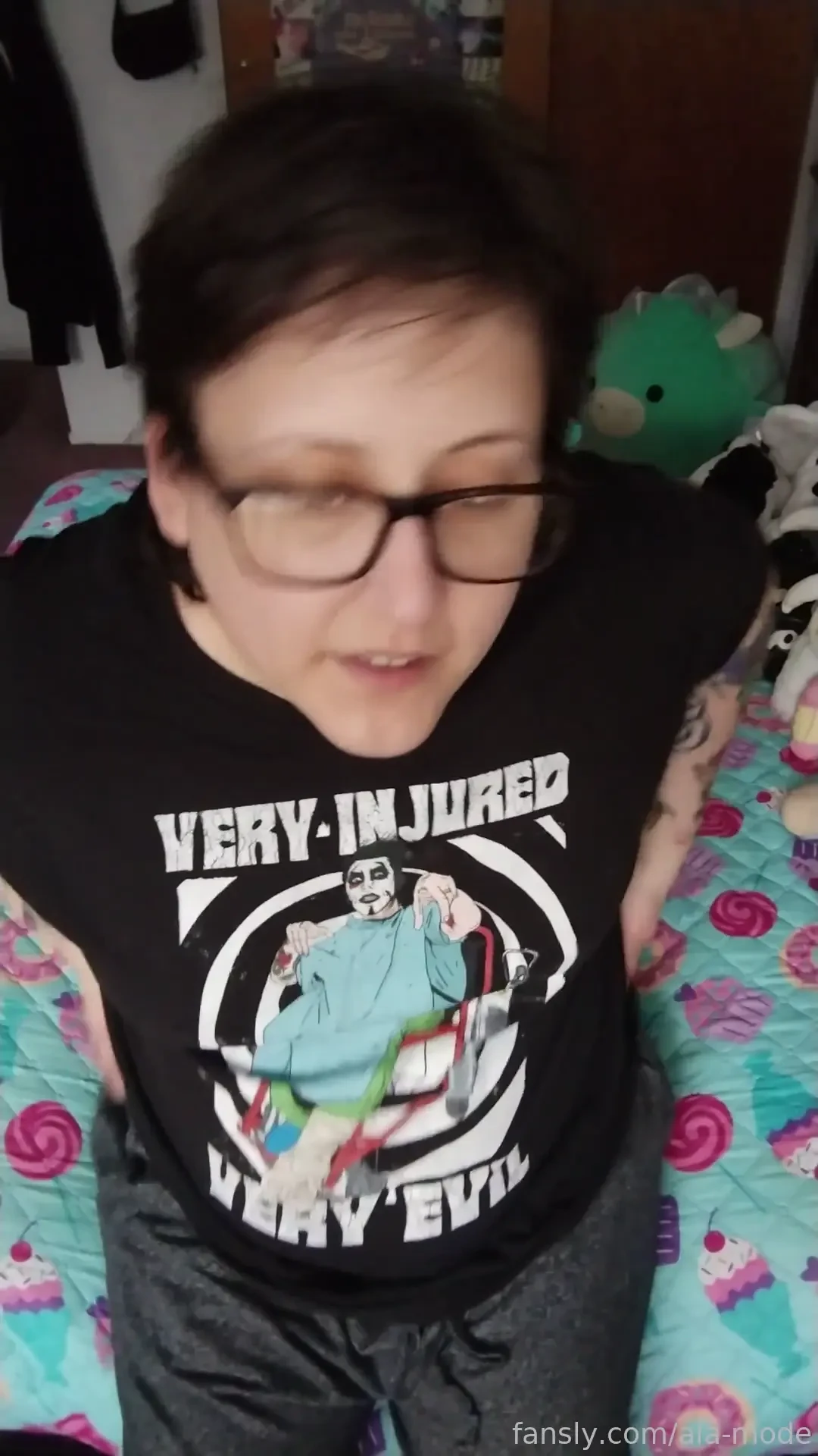 Very horny very evil here s a delicious throwback thursday video for 