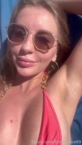 Who s hottest on fansly fyp tongue armpit armpits fetish shaved boobs