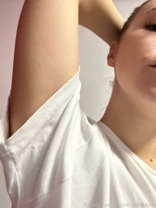I bet that you haven t ever licked such a tasty armpits in your life -