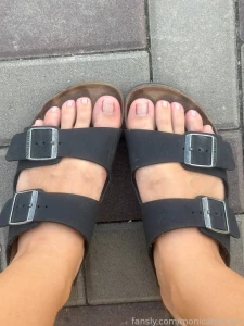 Your symphony for the day - my beautiful feet babyface femdom findom part 1