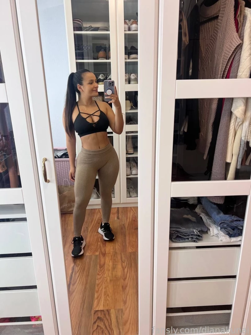 Who wants to be my personal trainer like if you want to train with me 