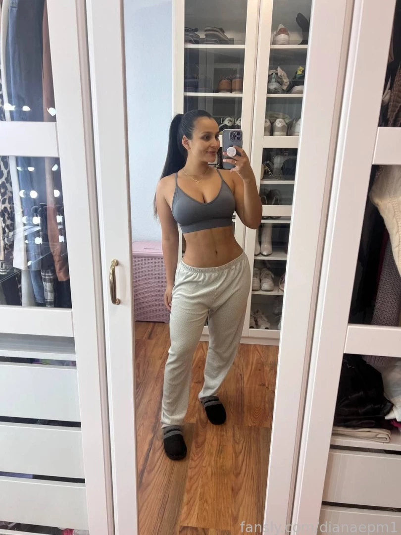 Should i take off my pant bigbooty sextape masturbation bigtits part 1 