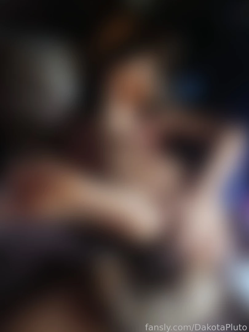 Foxy paw snuck in the picture hehe teen petite barelylegal 18 young 