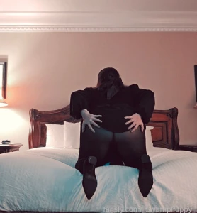 Cute hotel vibes part 2