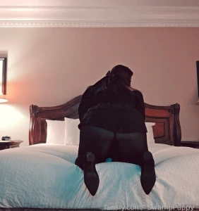 Cute hotel vibes part 1