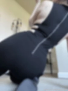 Hiiii i hope you re having a wonderful friday i m here with a lil 10