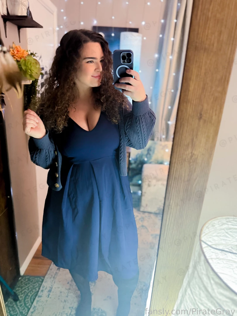 This past january 6th i celebrated 10 years of streaming on twitch and part 10 