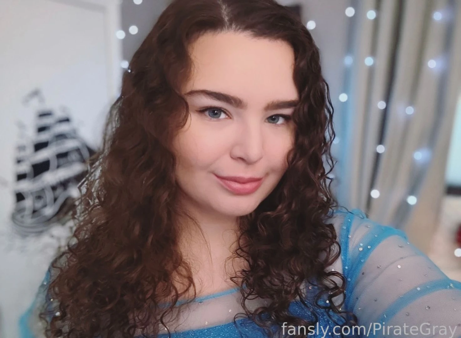 Tried a little elsa costume and it just is not it sometimes outfits part 4 
