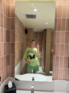 Nice time in green place and green clothes hehe wish u have good day