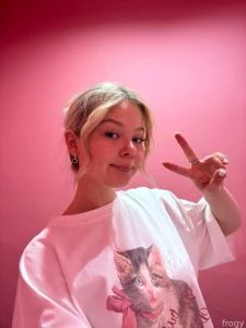 Good morning my love i wanna chill all day in bed but have to go in