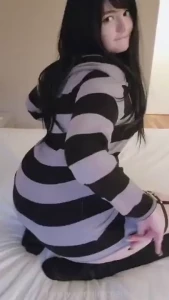 All dressed up nowhere to go maybe your dreams pale bigass gothgirl part 16