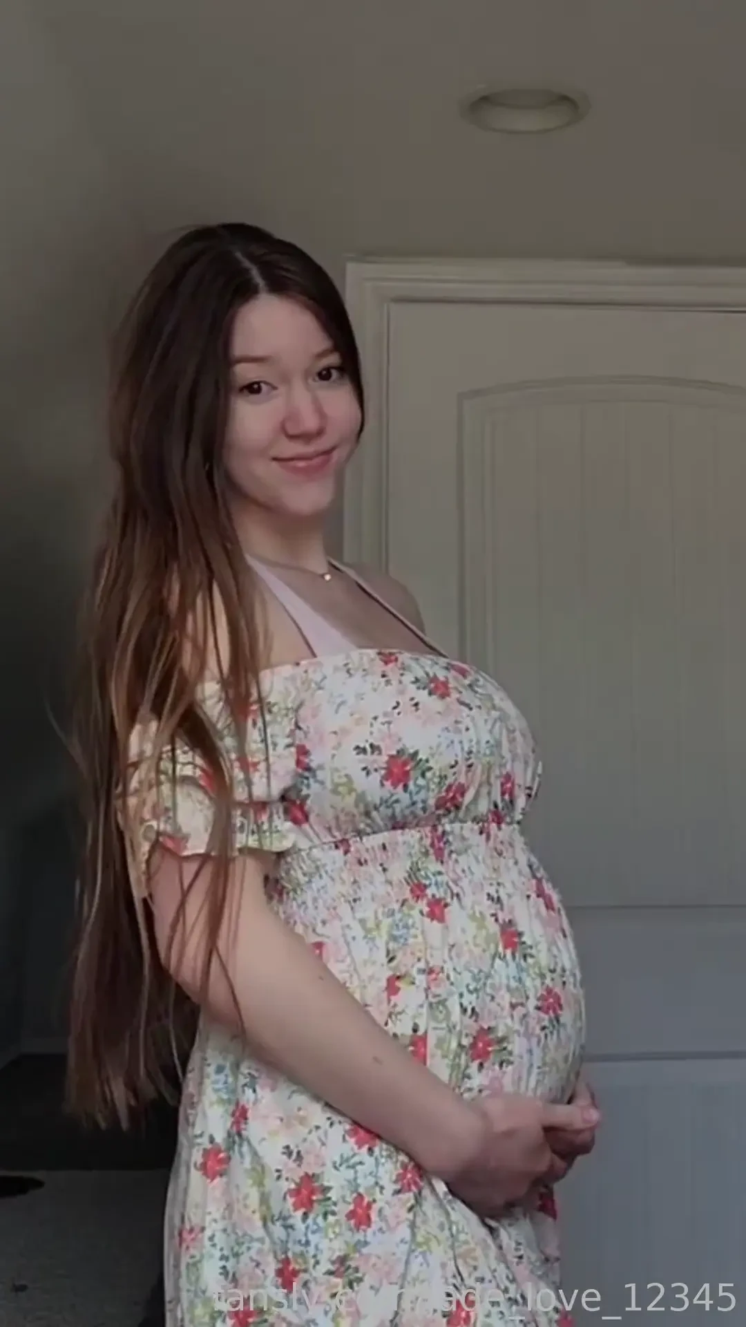 Pretty dress vs bare belly preggo preggers mommy milf pregnantbelly 