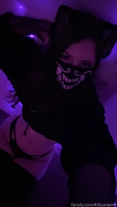 Aaaaa i m cute right aren t i cute i wanna try doing contacts and part 6