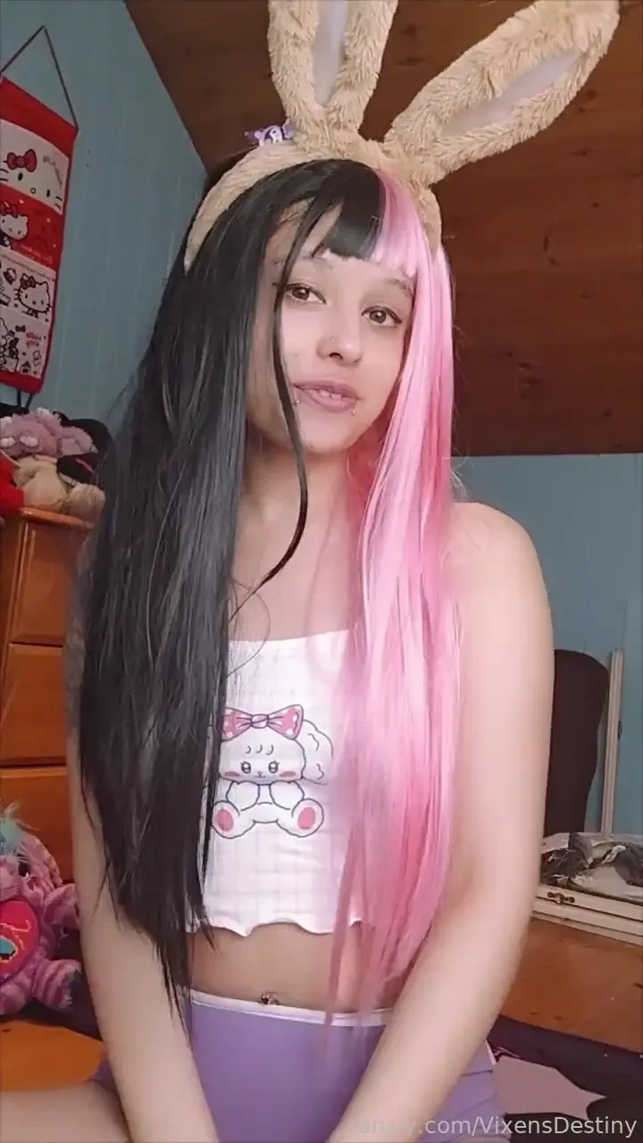 Wanna be my daddy and get daily spoils and freebies sugarbaby cute 