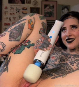 Zoomed in screenshot from this saturday s rebill treat those with